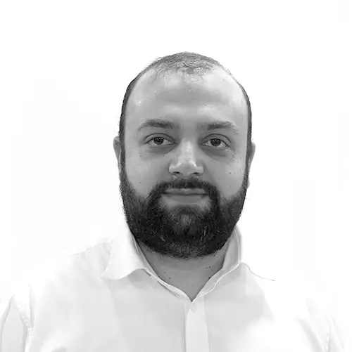 Consultant LHR - Dr. Saleem Bashir